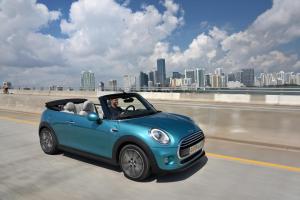 MINI Cabrio